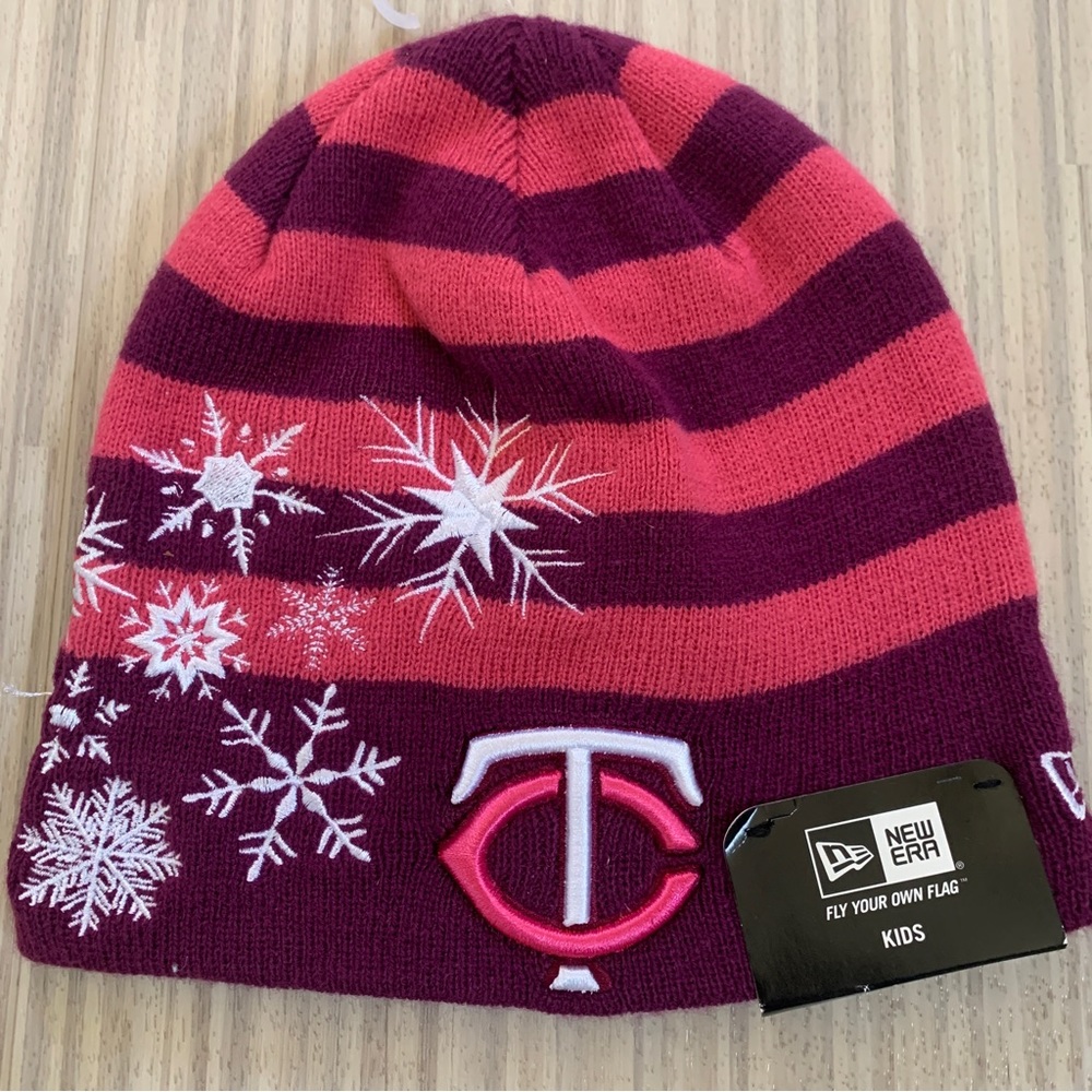 NWT Kids Minnesota Twins “Snowdrift” Beanie Hat